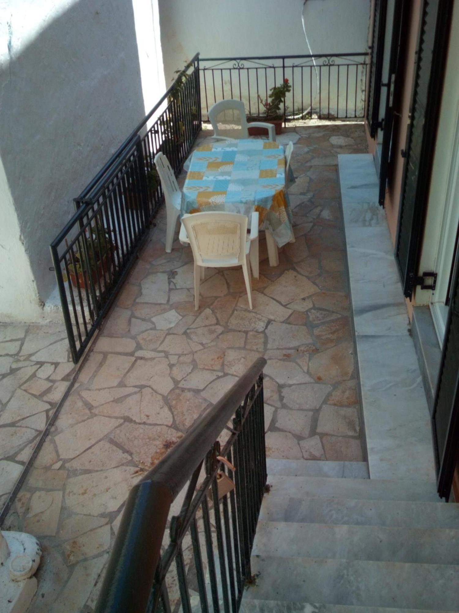 Georgia Beach Apartments Mesongí Esterno foto