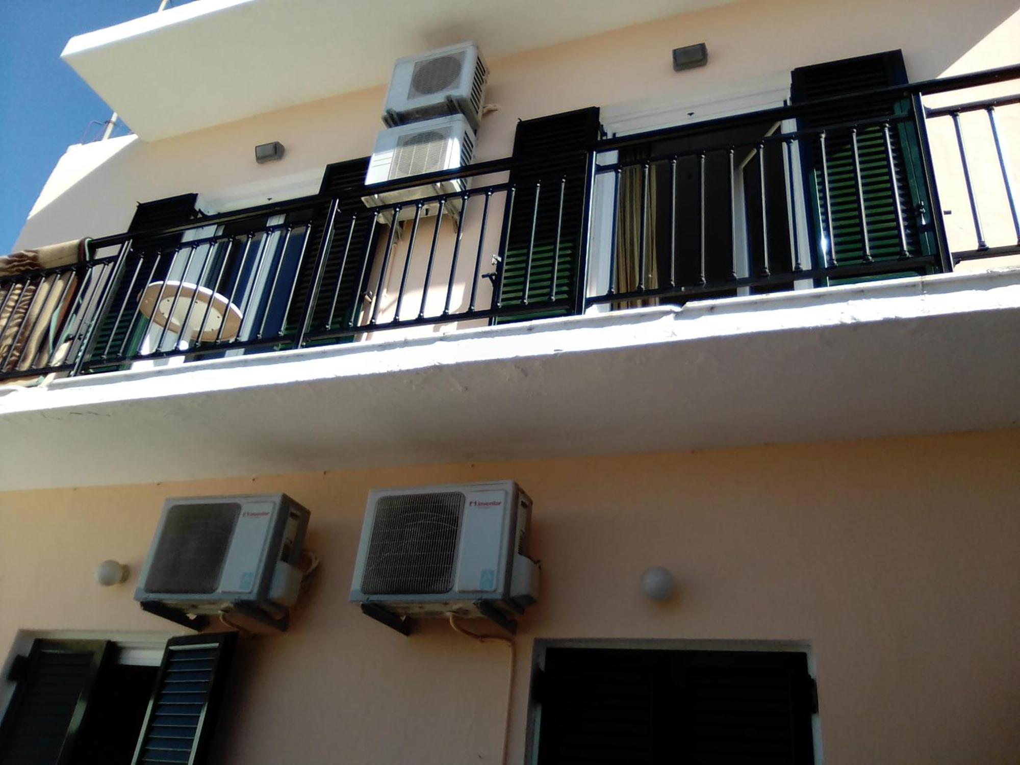 Georgia Beach Apartments Mesongí Esterno foto